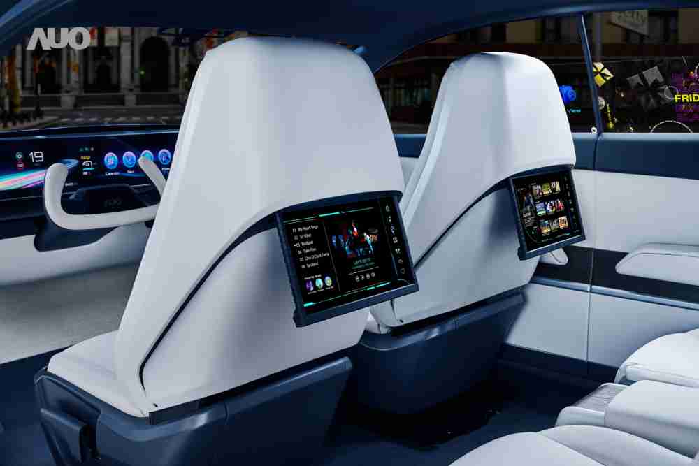 万利将于CES 展示全新Smart Cockpit 2024，，可紧密串连使用者多元需求，，并革新座舱内部的应用和设计，，带来身历其境且引人入胜的视觉飨宴，，，，满足驾乘人员的全方位体验